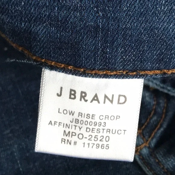 J BRAND LOW RISE CROP AFFINITY DESTRUCT JEANS 31 - Picture 2 of 4